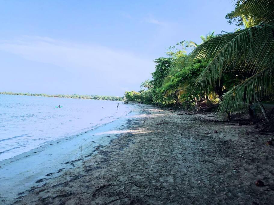 Villa Del Idaan Bocas del Toro Exterior photo